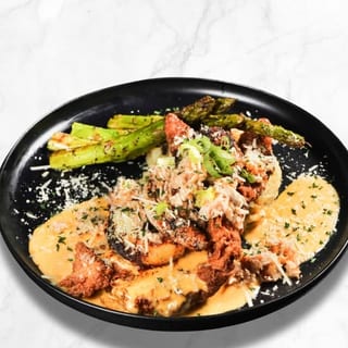 Bon Ton Topping with seafood
